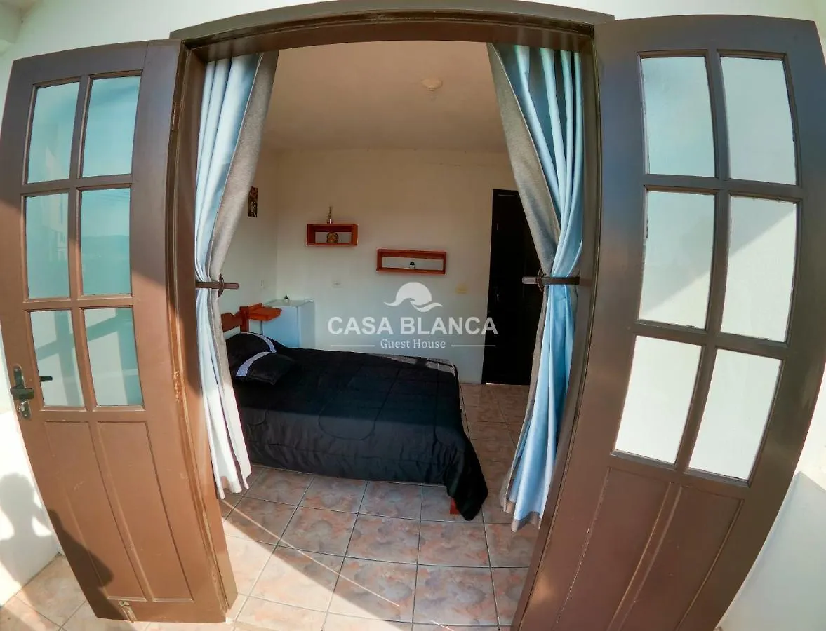 Apartment Casa Blanca Guest House Bombinhas Brazil